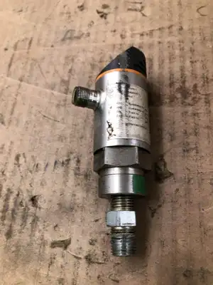 IFM PN5202 High Pressure Sensor w/ Monitor 4350PSI 18-36VDC 250mA 1/4″ NPT