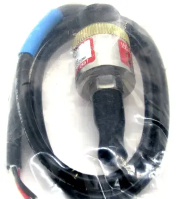 NEW WASCO V110-31W3A-X/2563 VACUUM SWITCH V11031W3AX2563