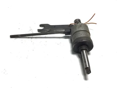 Big ACCU-820 Metric Tapping Head Shank Capacity M8-M20