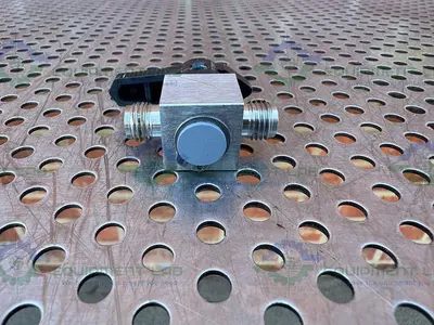 USED LOT OF 2 - HY-LOK P1VH-4T STAINLESS STEEL BALL VALVE 3000 PSI