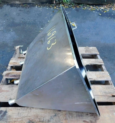 USED FILLER HOPPER FOUR SPOUT HOPPER