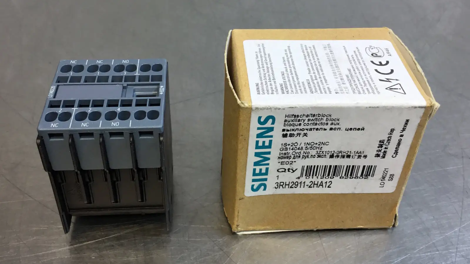 Siemens Snap On Auxillary Switch Block 3RH2911-2HA12 4B