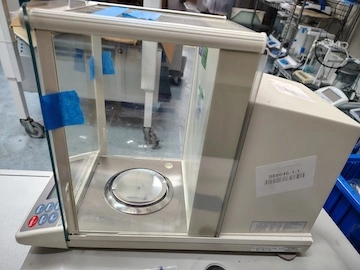 Used _UNKNOWN_ _UNKNOWN_ Balances California US | Biotech Equipment Sales #1547449