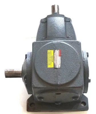 NEW BOSTON GEAR R146C0M1 SPEED REDUCER