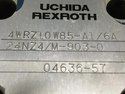 USED UCHIDA 4WRZ10W85A16A24NZ4M9030