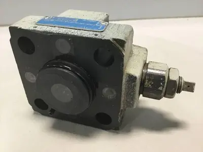 USED VICKERS CVCS25C1S2W24510S24AP10P10