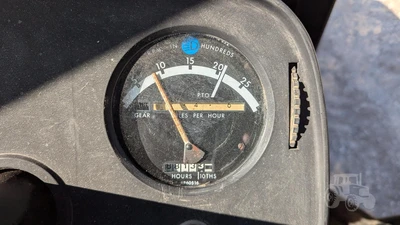 USED 1974 JOHN DEERE 4030