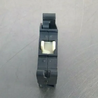 Allen-Bradley - 800F-X01L Series A - Contact Block 4D