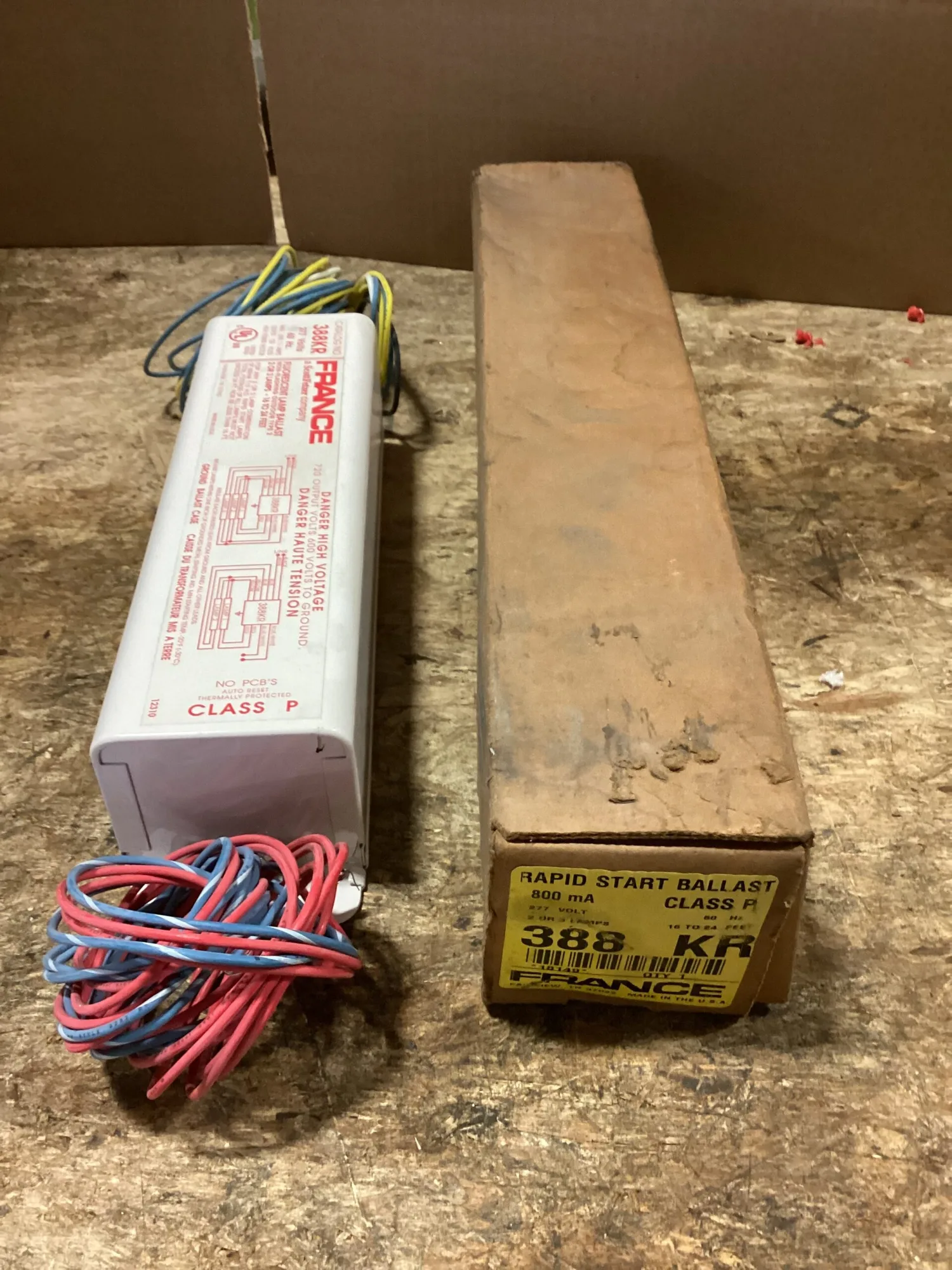 France 388KR Fluorescent Lighting Ballast 277V 800mA