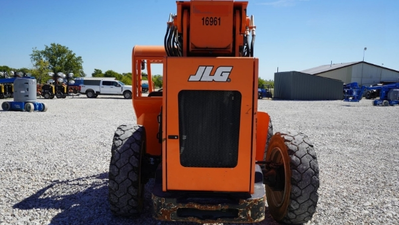 USED 2017 SkyTrak 6042