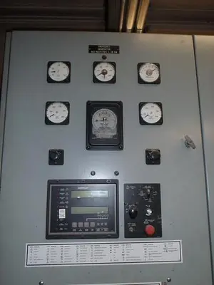 Caterpillar D398 600 KW Standby Generator w/612 Hours
