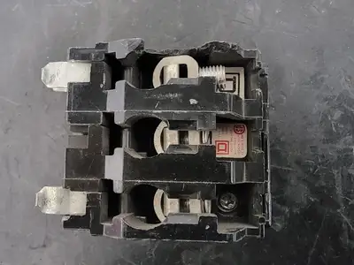 USED SQUARE D QOB315