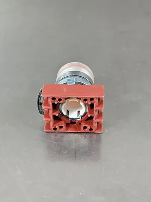 GE P9CPLAGD Pushbutton Switch. Loc 4E-1