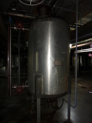 400 Gallon 304 Stainless Vertical Tank