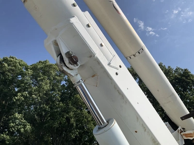 Used 2007 INTERNATIONAL 4200 Bucket (boom) trucks Michigan US | Miedema Asset Management Group #1304736