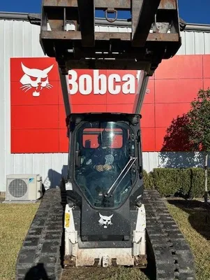 USED 2021 BOBCAT T76