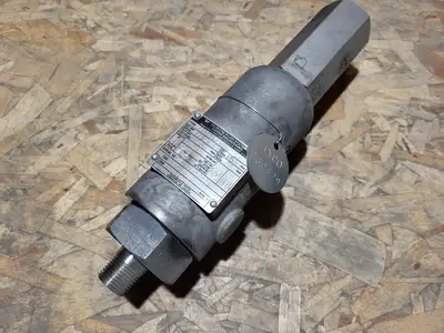 Used FARRIS ENGINEERING 2740UL/S4 Valves/Fittings British Columbia CA | Lenmark #255503