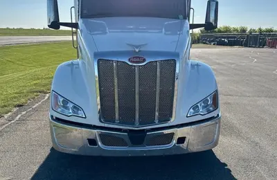 Used PETERBILT 579 Tractors & Trailers Minnesota US | Mitsubishi HC Capital America #1362635