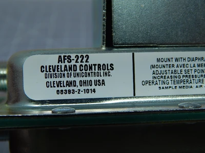 New | in-Stock CLEVELAND CONTROLS _UNKNOWN_ Pressure Switches | OCO Industrial #1694438