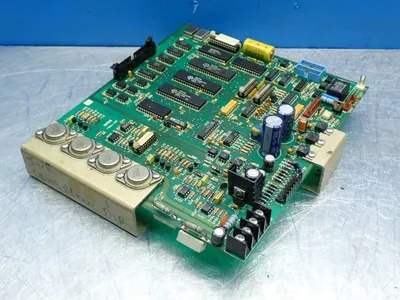 USED HAAS AUTOMATION 323051E