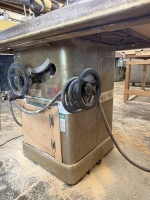 66 | Powermatic | Table Saws