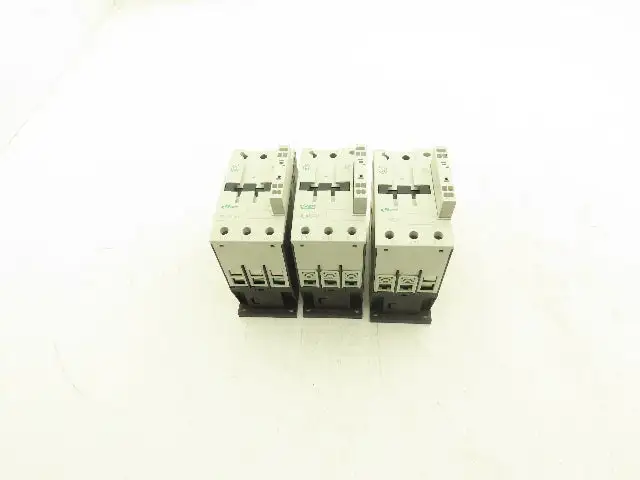 Siemens DIL MC40 Contactor 40Hp 600v 3Ph Lot of 3