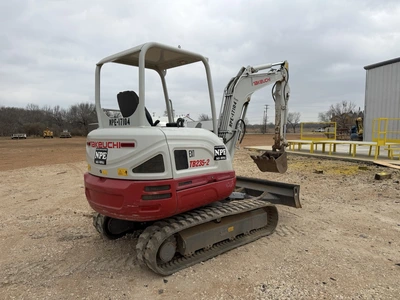 USED 2022 TAKEUCHI TB 235-2