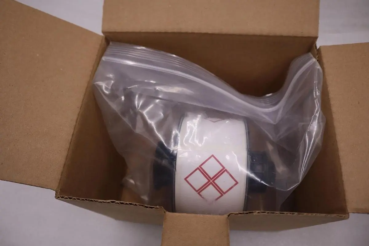 NEW IN BOX BRADY B30-25-595-ANSIDA Label Red/White 4.000 In. 6XHA0 STOCK H97