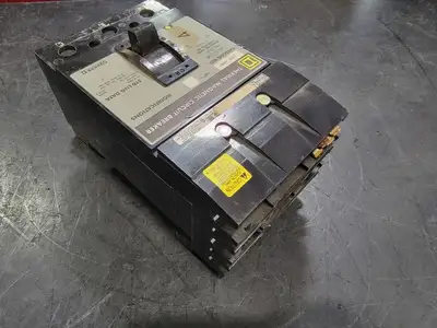 USED SQUARE D Q232150
