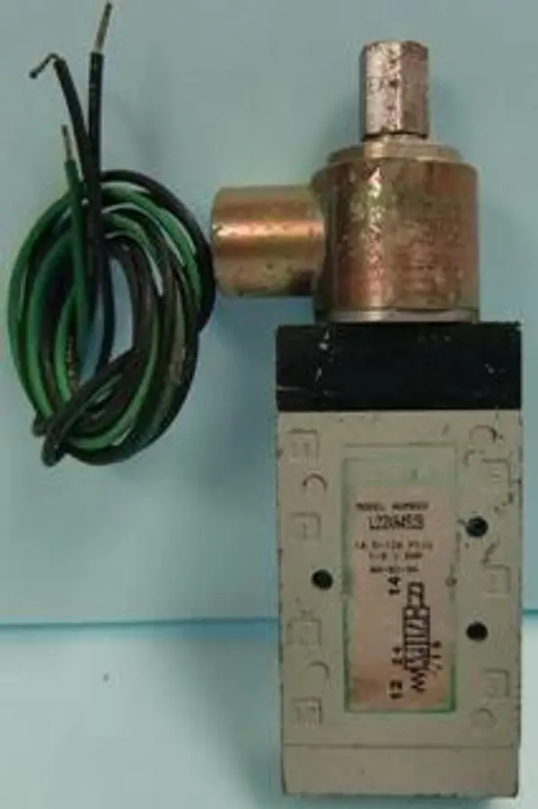 QTY. 1. NUMATICS SOLENOID VALVE MODEL L23XA452B 14...
