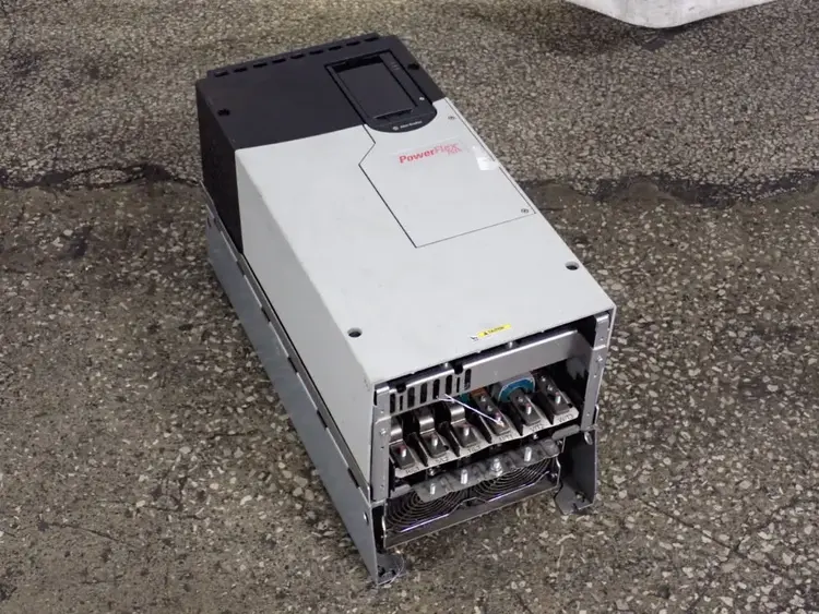 Used 2014 _UNKNOWN_ 20F1AND125AN0NNNNN Variable Speed Drives Ohio US | HGR 24 #797186