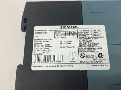 USED SIEMENS SIRIUS REVERSING STARTER, SCREW-TYPE MISSING COVER