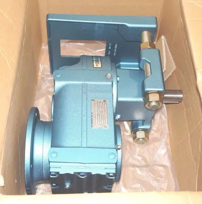 NEW SEW EURODRIVE FAF77AD4P SNUGGLER GEARBOX RATIO 25.50