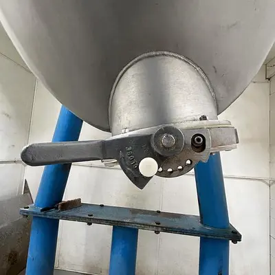 USED 1993 PATTERSON KELLEY 40 CROSS FLOW