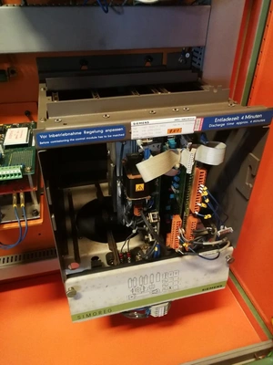 PeTeWe CNC Centreless Grinder, in very nice condition, fault in the controller