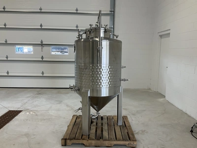 Used PSYCHO BREW JACKETED CONICAL FERMENTER/UNITANK 10BBL Brewing Equipment Michigan US | Miedema Asset Management Group #1580081