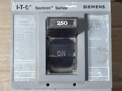 USED SIEMENS FXD63S250A