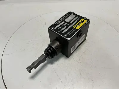 USED PARKER D3T1H21X4544