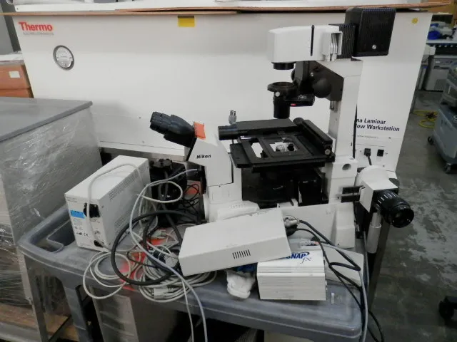 Used NIKON _UNKNOWN_ Fluorescence Microscopes California US | Biotech Equipment Sales #1464671