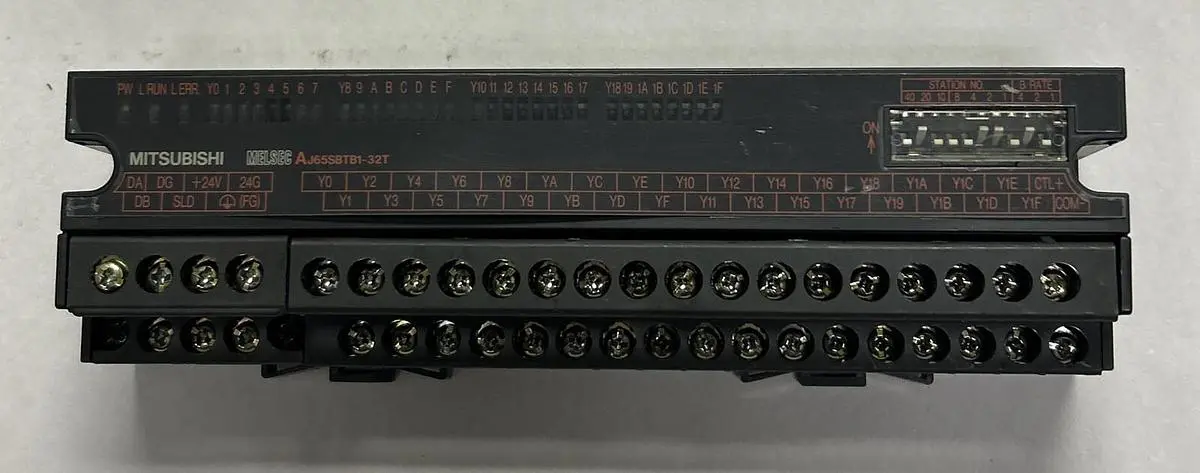 USED MITSUBISHI AJ65SBTB1-32T
