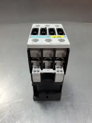 Siemens 3RT1025-3K..0 SIRIUS Contactor. 4E-41