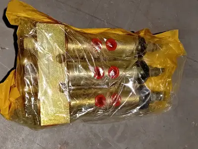 NEW CATERPILLAR 529-4488