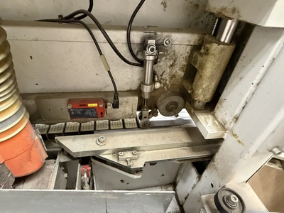 Used _UNKNOWN_ _UNKNOWN_ Edge Banders Michigan US | Miedema Asset Management Group #1575755