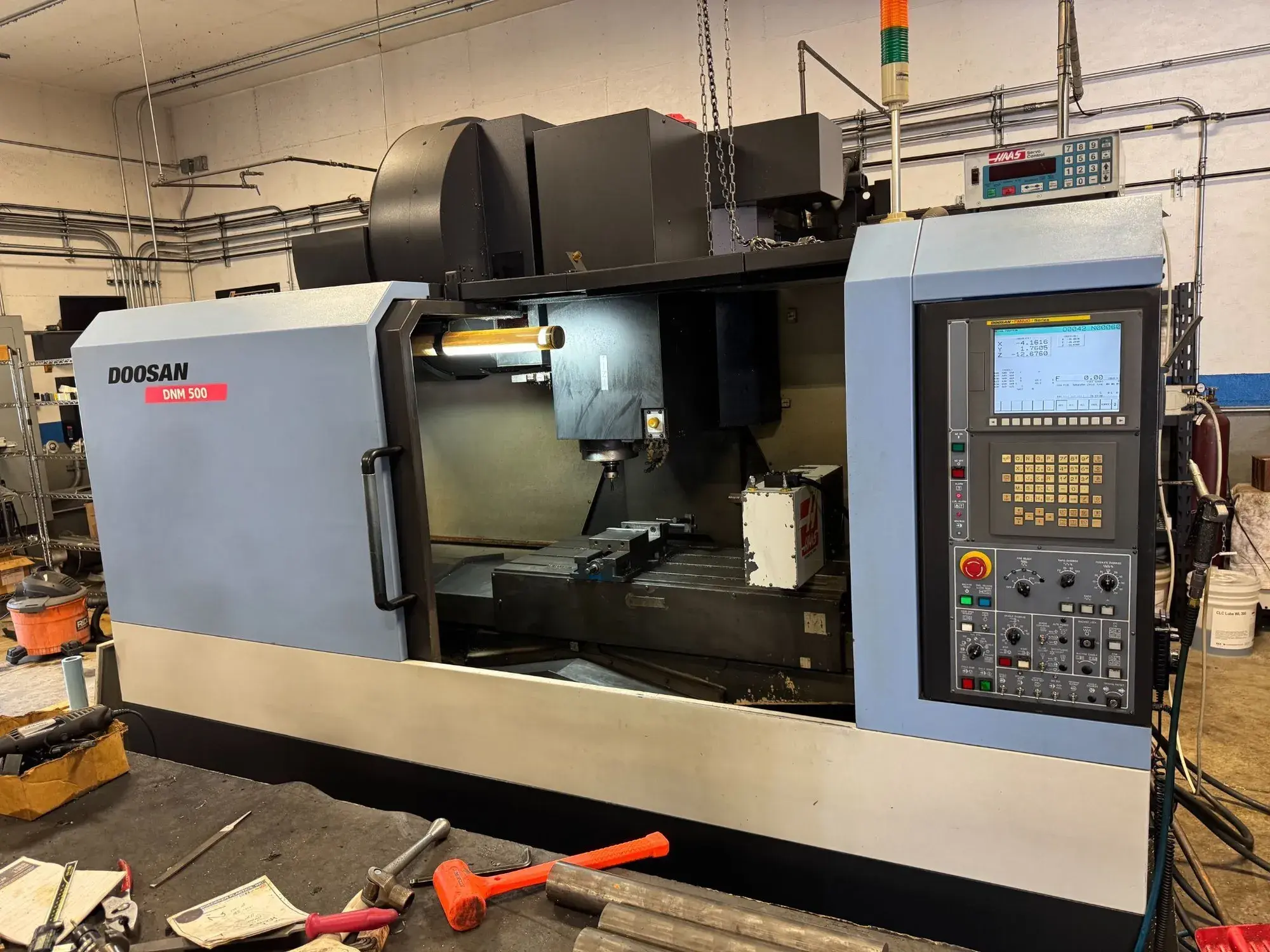 Used 2009 DOOSAN DNM 500 Vertical Machining Centers Illinois US | Aucto #1424227