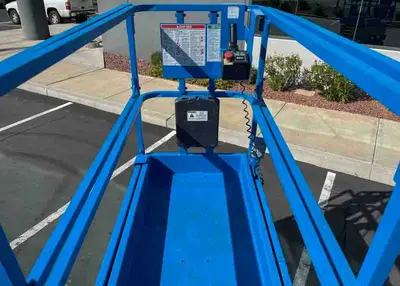 USED 2018 GENIE GS-2632