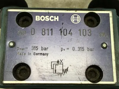 USED BOSCH 0 811 104 103