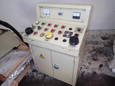 USED 2006 CHIN FONG CAF-20H