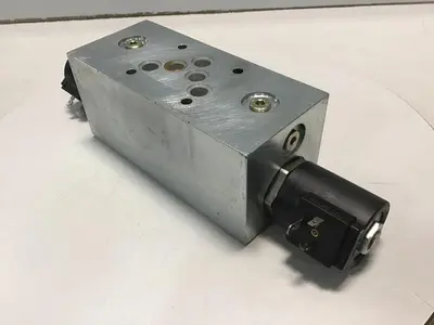 USED INDUSTRIAL MRO HF960819