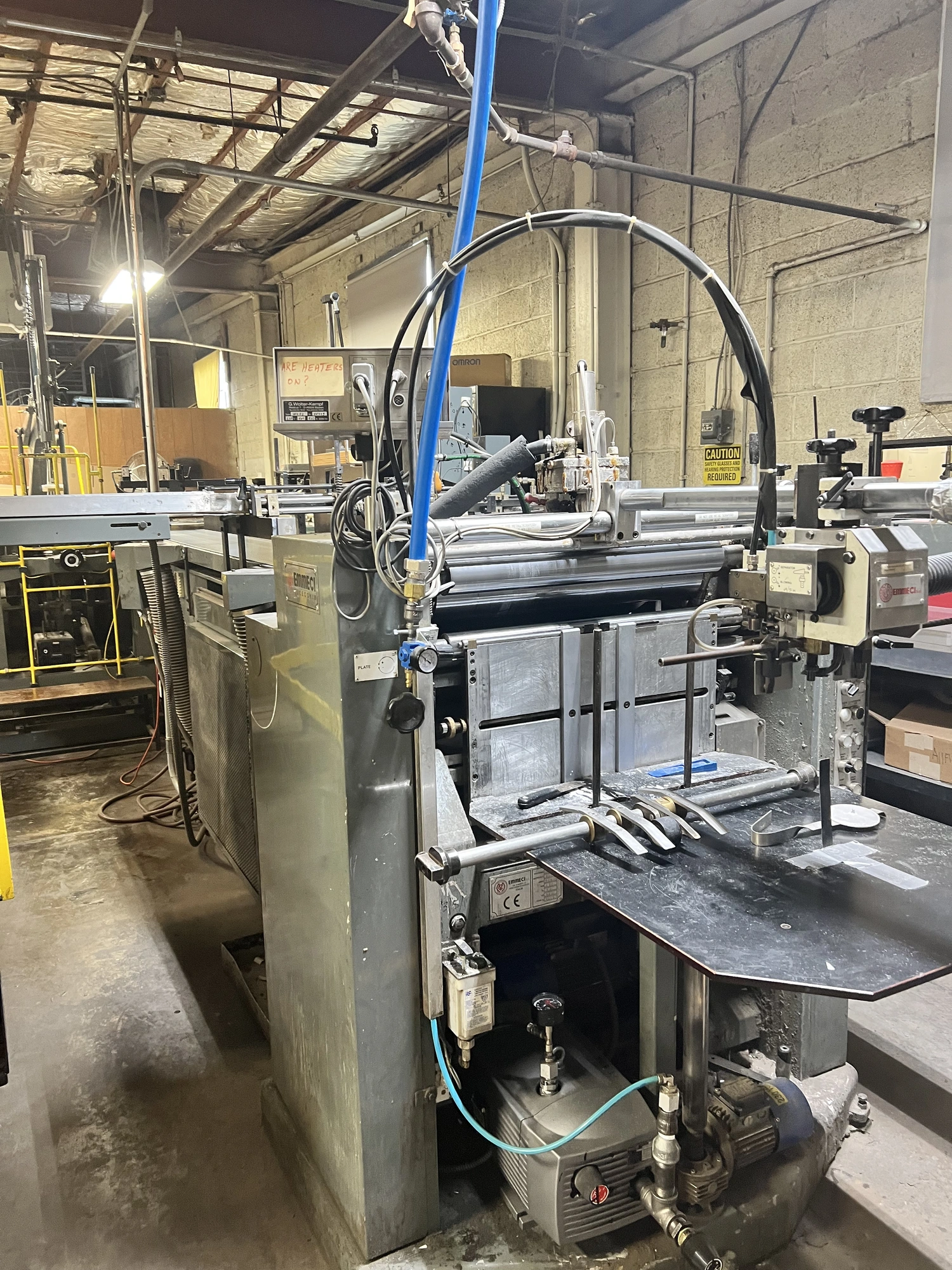 USED 2000 EMMECI MC92 SB RIGID SET-UP BOX LINE