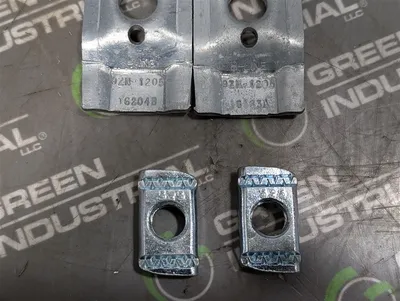 Lot of 10 Eaton 9ZN-5500-1/2 Trapeze Hardware Kits New
